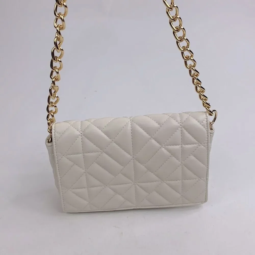 Quilted Creme Chain Strap Handbag purse clutch Lined Zip pocket Snap close New